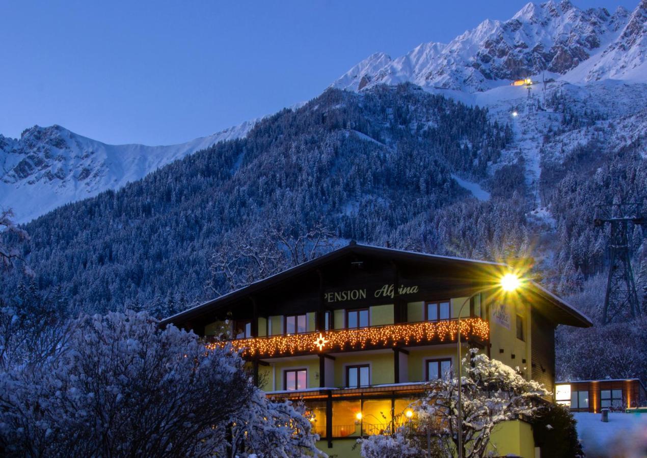 Cafe Pension Alpina Innsbruck Exterior foto